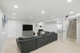 7536 S Woodbend Rd, West Jordan, UT 84081 - Photo 29