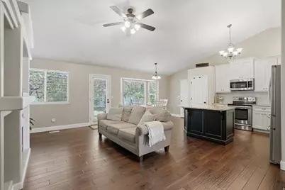 7536 S Woodbend Rd, West Jordan, UT 84081 - Photo 9