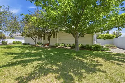 7536 S Woodbend Rd, West Jordan, UT 84081 - Photo 41