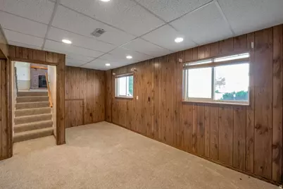 8833 S 3900 W, West Jordan, UT 84088 - Photo 13