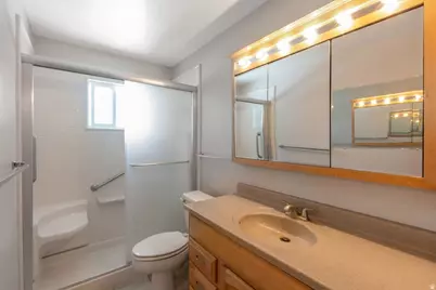 8833 S 3900 W, West Jordan, UT 84088 - Photo 9