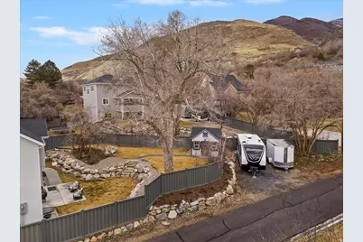 365 S Mountain Rd, Fruit Heights, UT 84037 - Photo 51