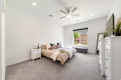 4024 E Cerro Way, Saint George, UT 84790 - Photo 15