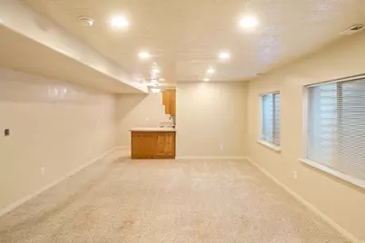687 E 1280 N #7, Orem, UT 84097 - Photo 29