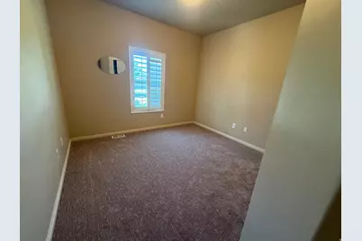 687 E 1280 N #7, Orem, UT 84097 - Photo 33