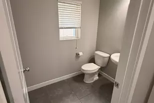 452 S Sunset Ridge Dr, North Salt Lake, UT 84054 - Photo 11