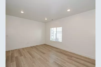 565 N 225 E, Providence, UT 84332 - Photo 13