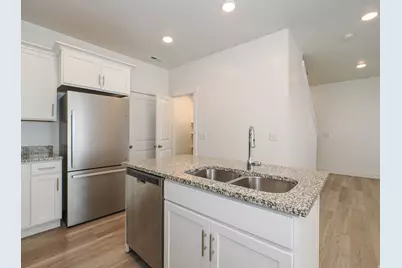 565 N 225 E, Providence, UT 84332 - Photo 7