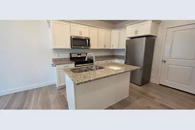 565 N 225 E, Providence, UT 84332 - Photo 3