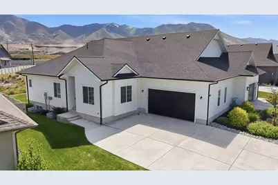 5836 N Glenpoint Dr, Stansbury Park, UT 84074 - Photo 3