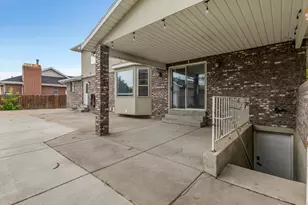 2526 W Windsor Manor Ct S, South Jordan, UT 84095 - Photo 39