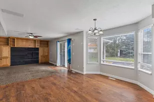 2526 W Windsor Manor Ct S, South Jordan, UT 84095 - Photo 17
