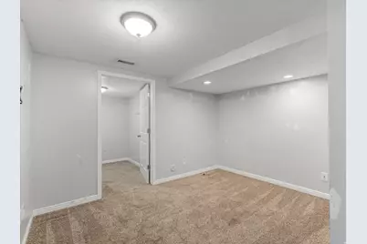 2526 W Windsor Manor Ct S, South Jordan, UT 84095 - Photo 35