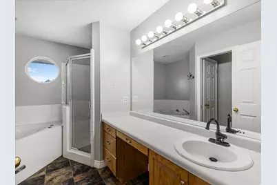 2526 W Windsor Manor Ct S, South Jordan, UT 84095 - Photo 31