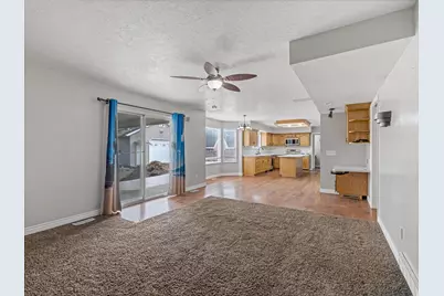 2526 W Windsor Manor Ct S, South Jordan, UT 84095 - Photo 15