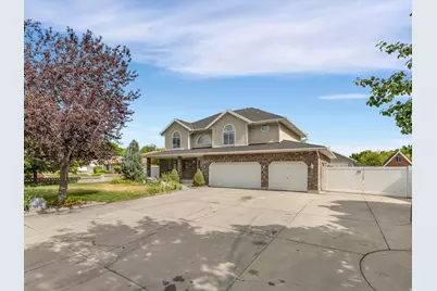 2526 W Windsor Manor Ct S, South Jordan, UT 84095 - Photo 3