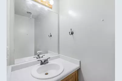 2526 W Windsor Manor Ct S, South Jordan, UT 84095 - Photo 21