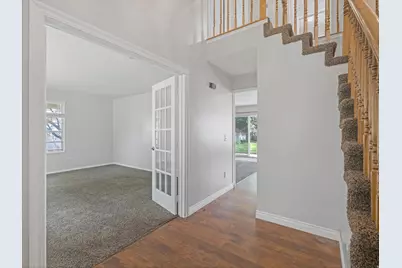 2526 W Windsor Manor Ct S, South Jordan, UT 84095 - Photo 11
