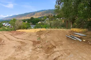 795 E Abby Ln, Bountiful, UT 84010 - Photo 1