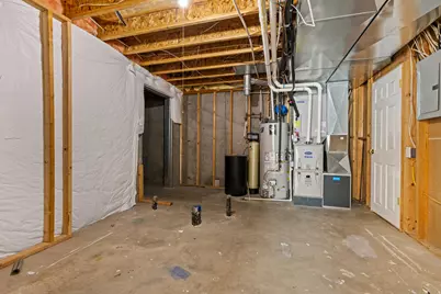3948 S 2525 W, Roy, UT 84067 - Photo 25
