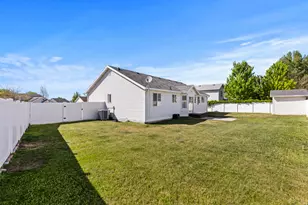 3948 S 2525 W, Roy, UT 84067 - Photo 29
