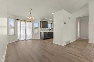 3948 S 2525 W, Roy, UT 84067 - Photo 7