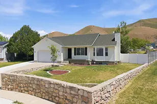 1115 S 810 W, Tooele, UT 84074 - Photo 3