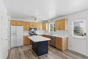 1115 S 810 W, Tooele, UT 84074 - Photo 11