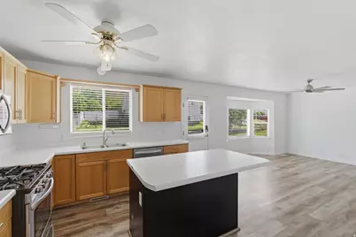 1115 S 810 W, Tooele, UT 84074 - Photo 13