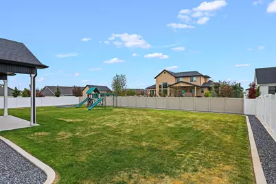 994 S 1950 W, Layton, UT 84041 - Photo 41