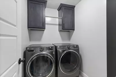 994 S 1950 W, Layton, UT 84041 - Photo 17