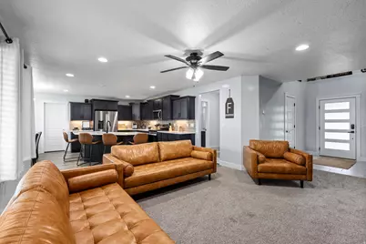 994 S 1950 W, Layton, UT 84041 - Photo 7
