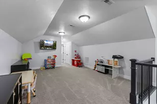 994 S 1950 W, Layton, UT 84041 - Photo 23