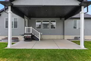 994 S 1950 W, Layton, UT 84041 - Photo 39