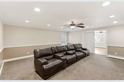 720 E Center St, Bountiful, UT 84010 - Photo 59