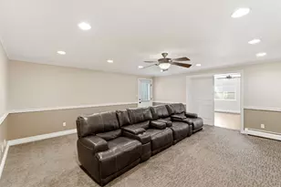 720 E Center St, Bountiful, UT 84010 - Photo 59