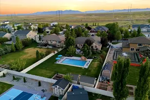 1549 Equestrian Park Way, Kaysville, UT 84037 - Photo 5