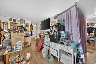 1087 N 125 W, Sunset, UT 84015 - Photo 5