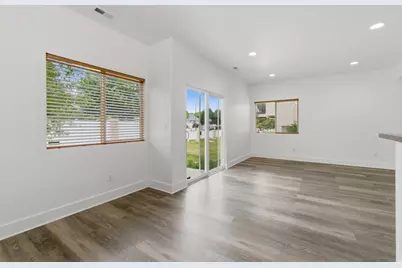 8454 S Ivy Springs Ln, West Jordan, UT 84081 - Photo 11