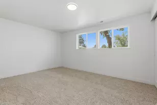9161 S Lazon Cir, Sandy, UT 84094 - Photo 19