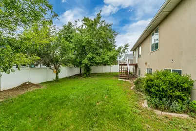 2452 S 1500 W, Woods Cross, UT 84087 - Photo 27