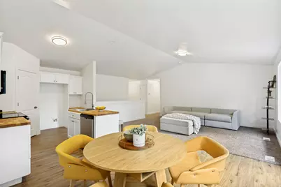 2452 S 1500 W, Woods Cross, UT 84087 - Photo 9