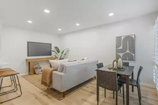 73 N F St E, Salt Lake City, UT 84103 - Photo 9