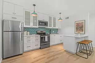 73 N F St E, Salt Lake City, UT 84103 - Photo 3