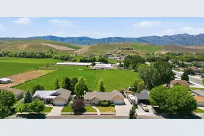 38 S Valarie St W, Morgan, UT 84050 - Photo 47