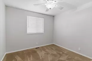 1109 E 3350 N, Layton, UT 84040 - Photo 15