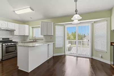 1109 E 3350 N, Layton, UT 84040 - Photo 5