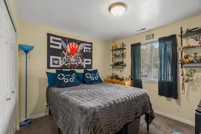 360 W 4900 S #1, Washington Terrace, UT 84405 - Photo 15