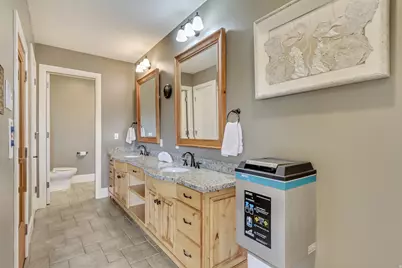 196 S Holly Dr, Alpine, UT 84004 - Photo 71