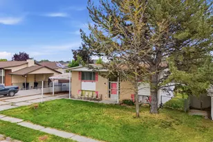 1387 W 2600 N, Clinton, UT 84015 - Photo 13